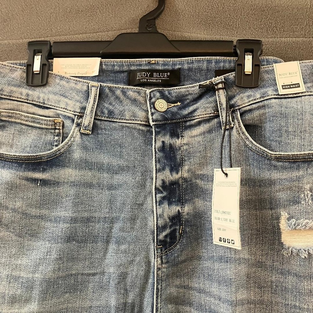 NWT Judy Blue Womens High Waist Distressed Skinny Jeans Light Blue Plus Size 20W - Picture 2 of 10